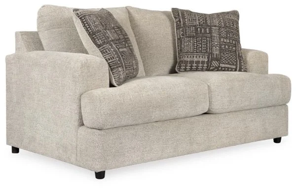 Soletren Beige Loveseat