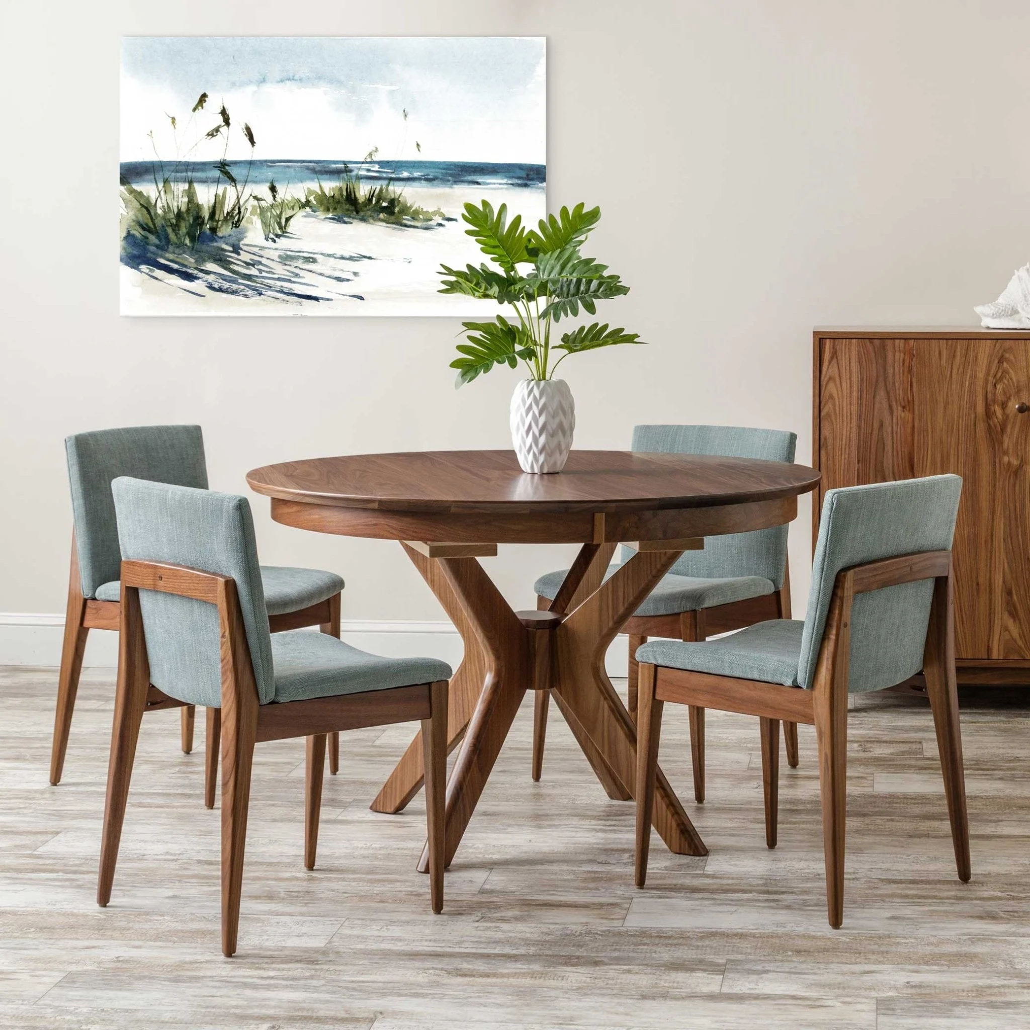 Amish 48" Mid Century Modern Walnut Tampa Round Dining Set with 4 chairs