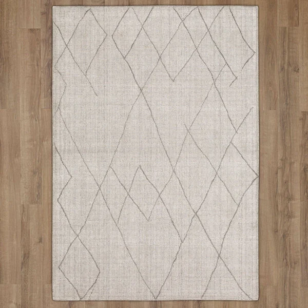 Battista Tribal Diamond Rug in Silver