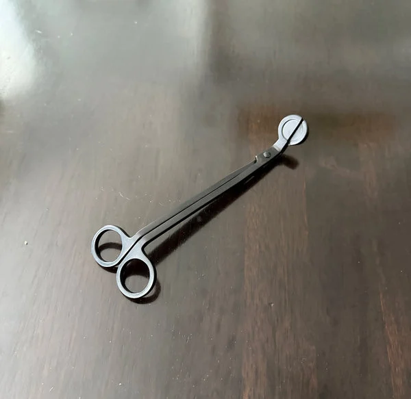 Black Metal Wick Trimmer