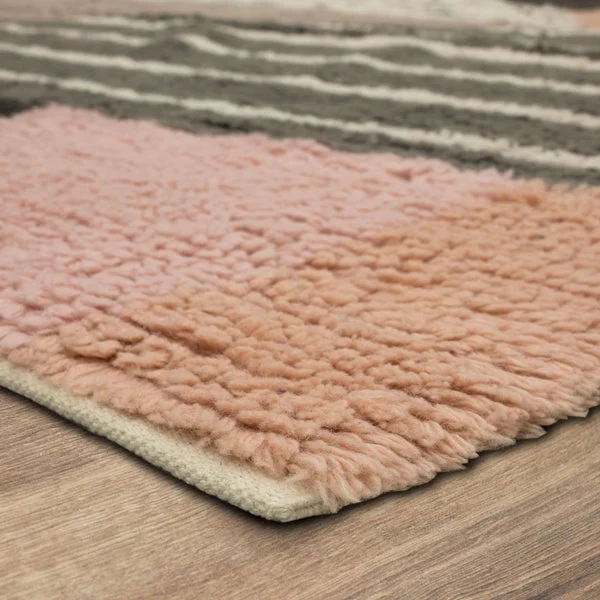 Dante Massif Multi Rug