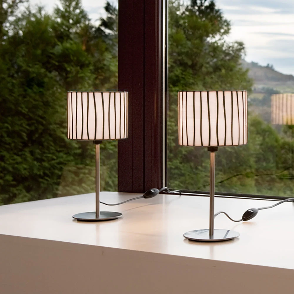 a-emotional lightCurvas Table Lamp