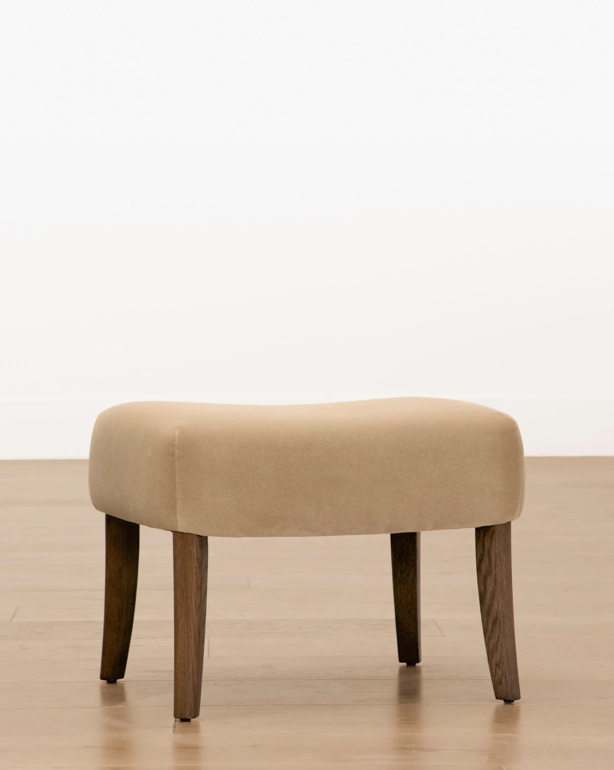 Etienne Ottoman