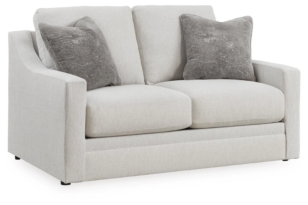 Maitelynn Loveseat