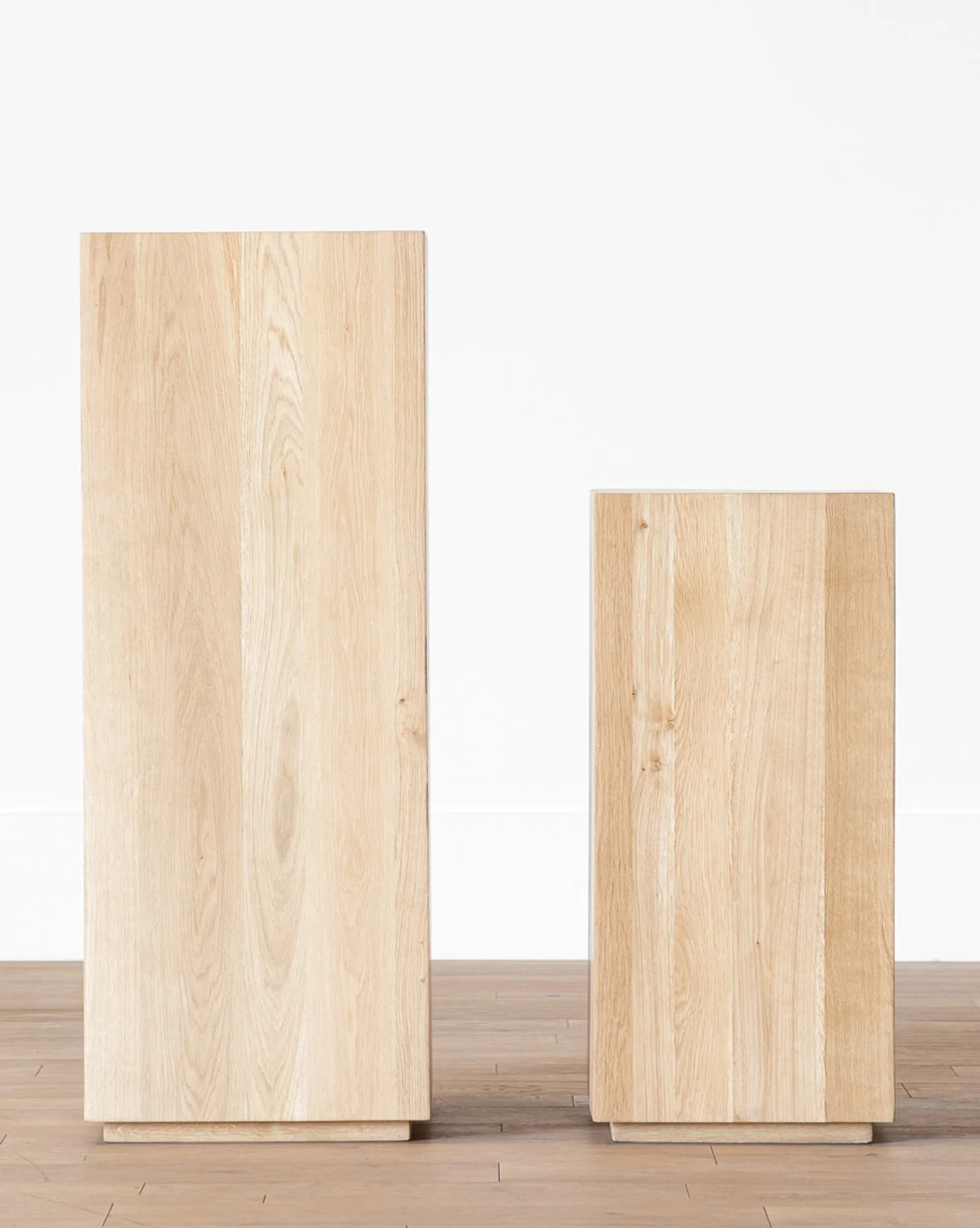 Marlow Pedestal