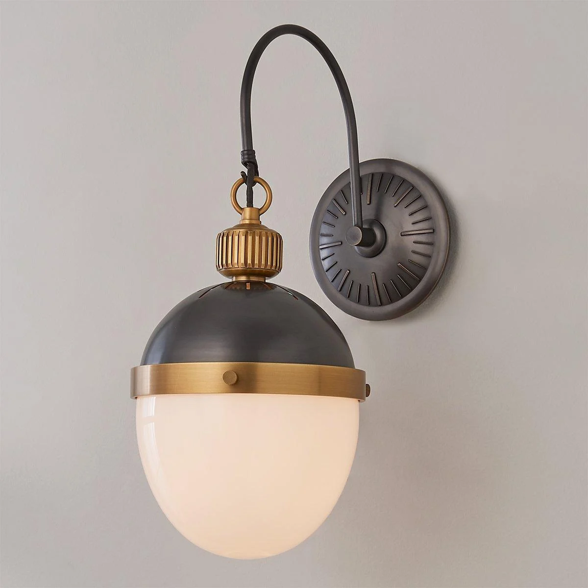 Milla Sconce