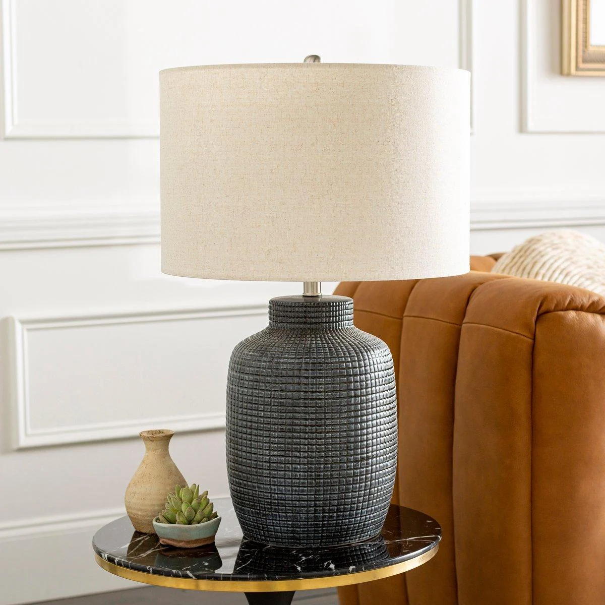 Onix Table Lamp