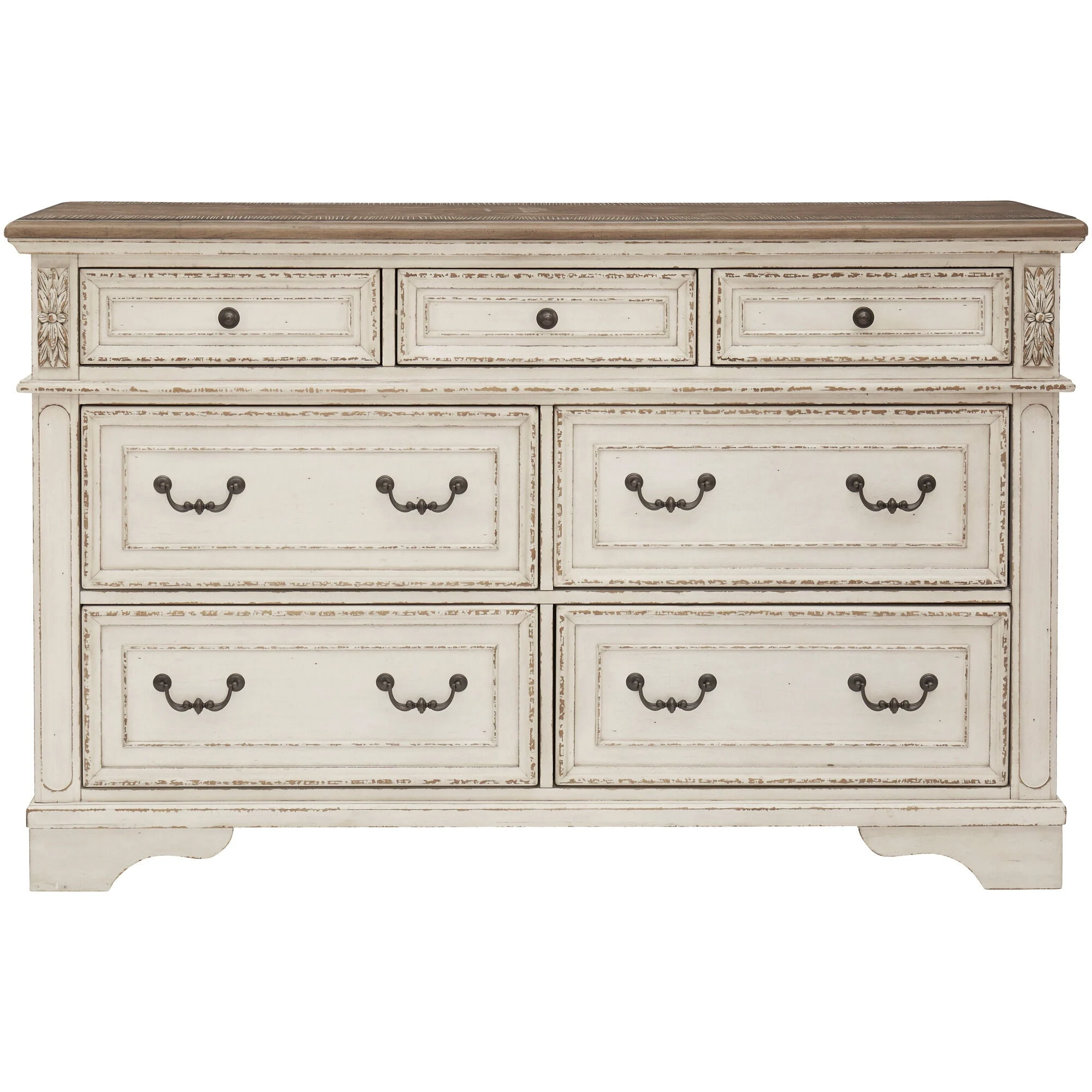 Realyn 7 Drawer Dresser
