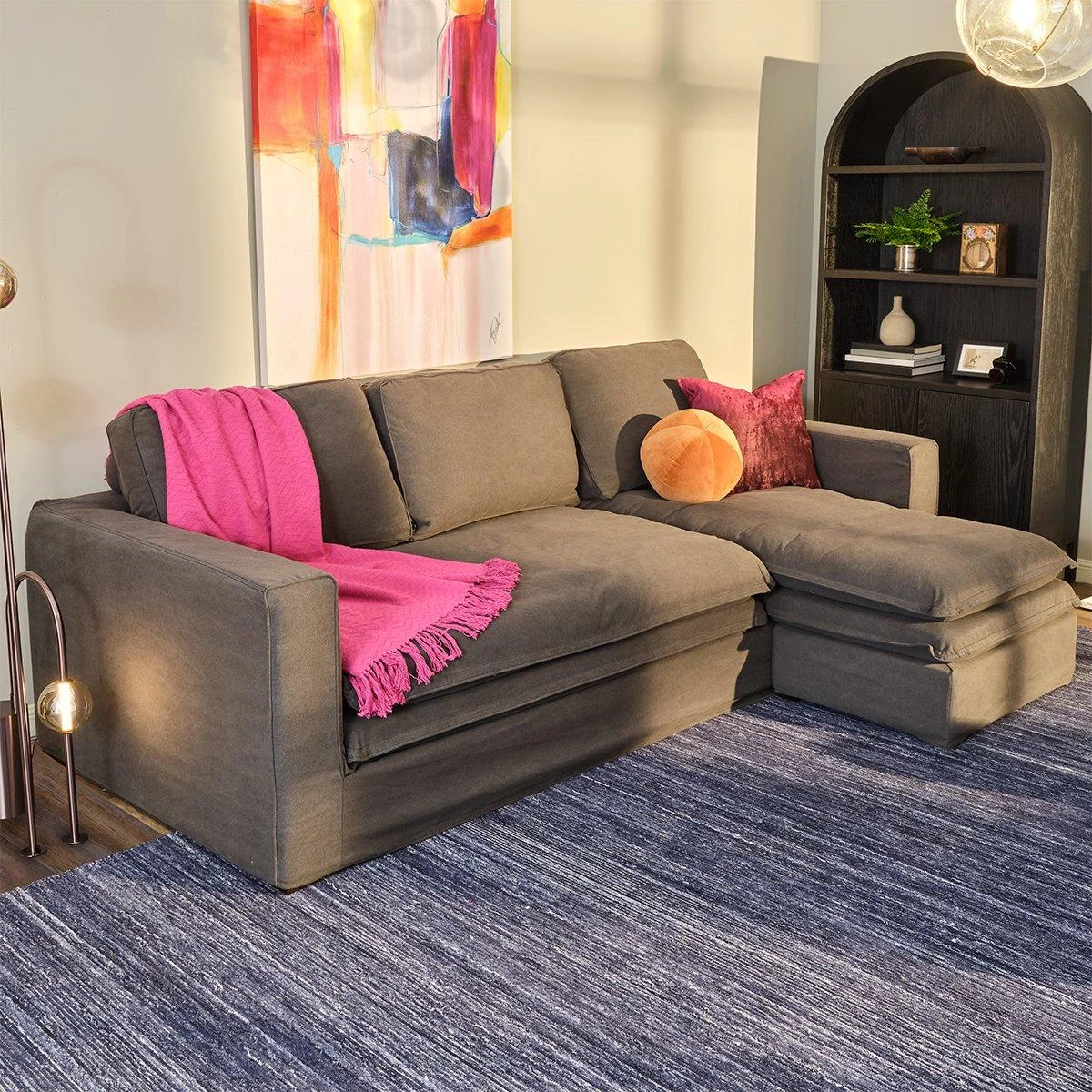 Shelle Sectional Sofa
