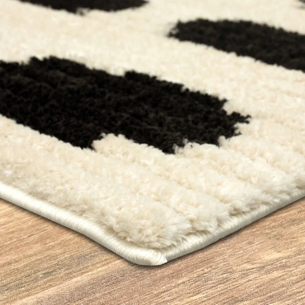 Stefano Traverse Rug