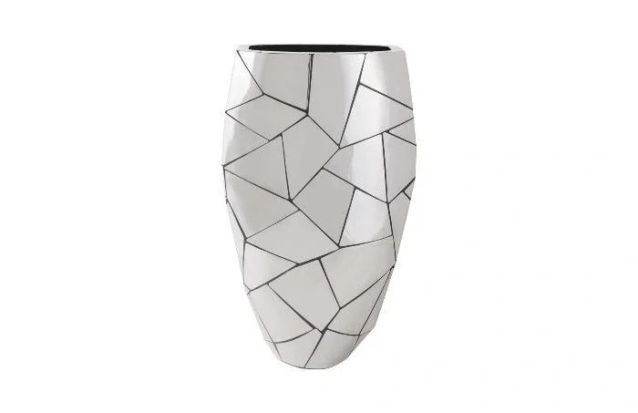 TRIANGLE CRAZY CUT PLANTER