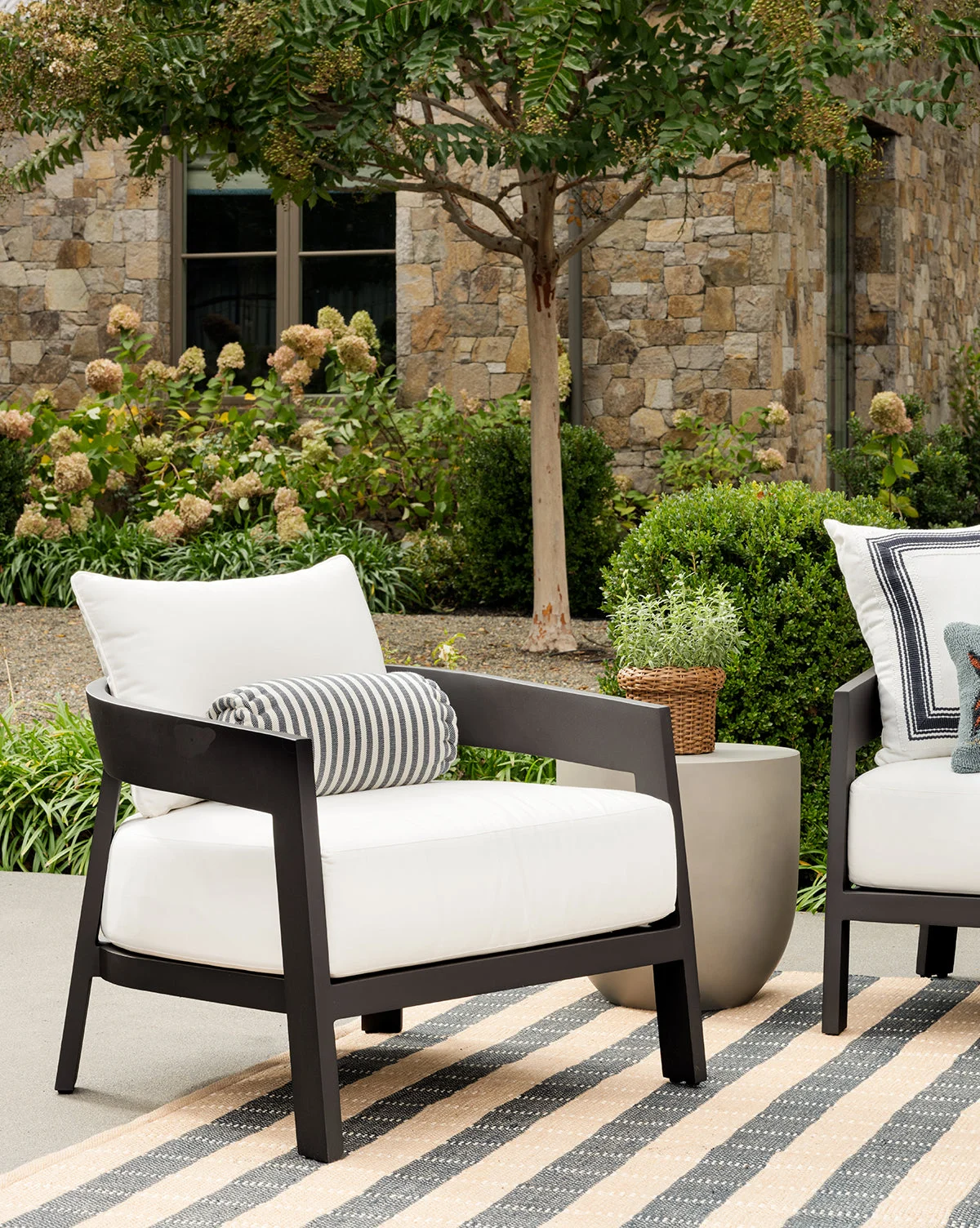 Vento Aluminum Lounge Chair