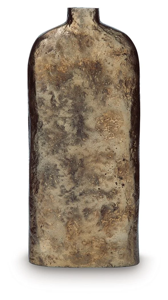 Wallmond Vase